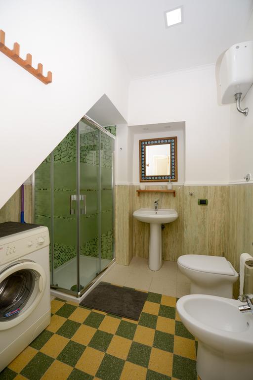 Апартаменты Residenza Santa Chiara Неаполь Экстерьер фото